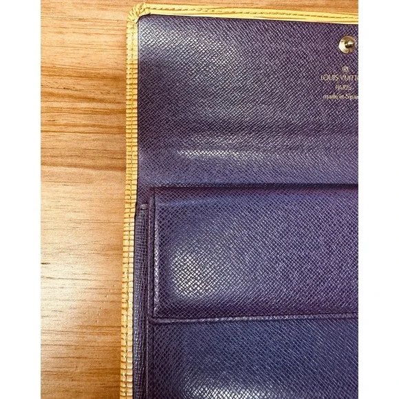 Louis Vuitton Epi Long Wallet International Yellow Purple Interior Pre-owned - Picture 9 of 15